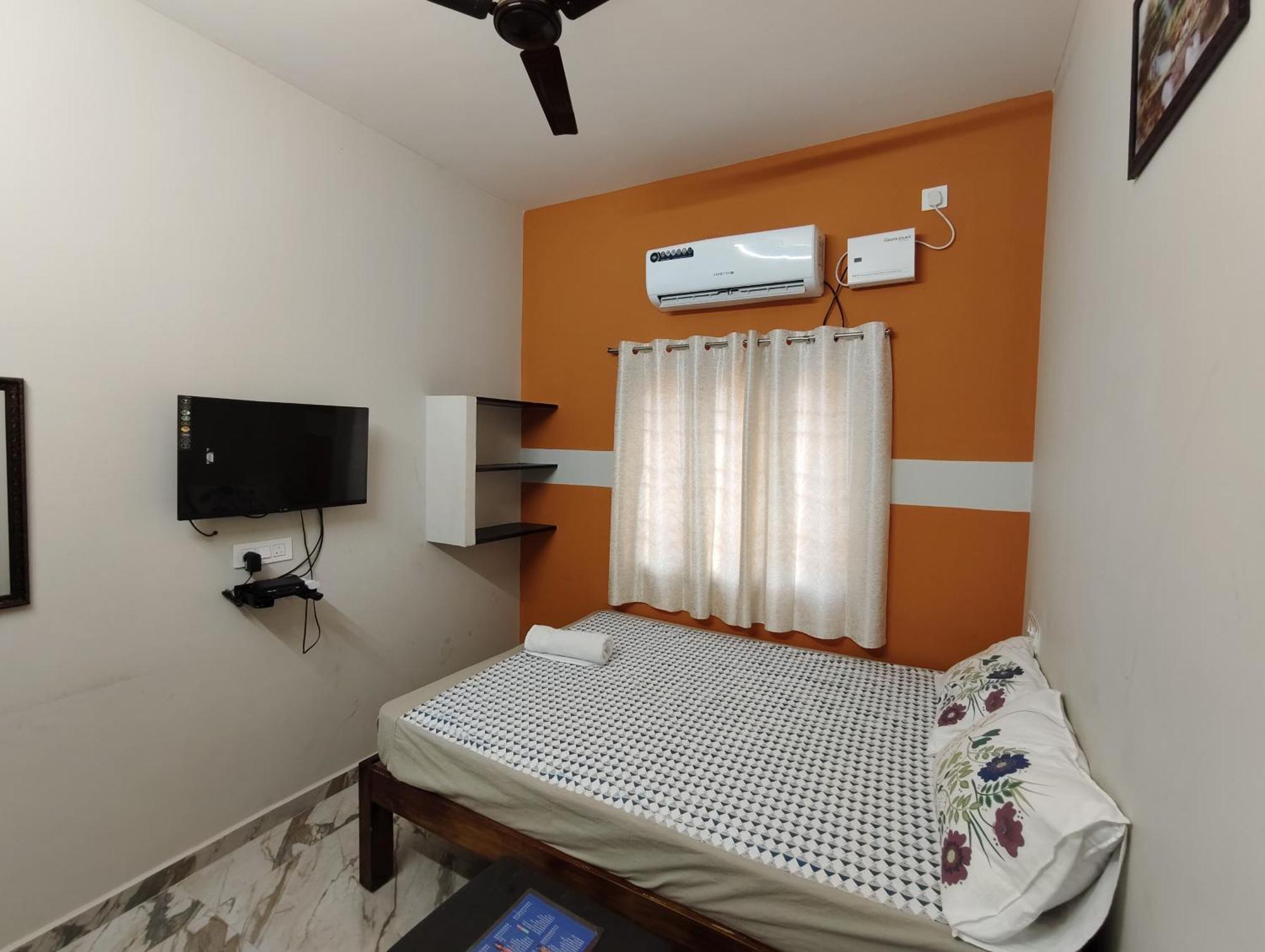 Gratitude Inn, Near Serenity Beach بونديتْشيري المظهر الخارجي الصورة