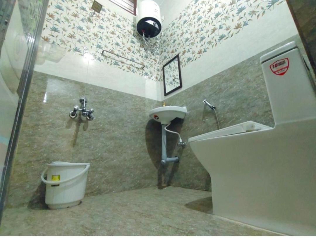 Gratitude Inn, Near Serenity Beach بونديتْشيري المظهر الخارجي الصورة