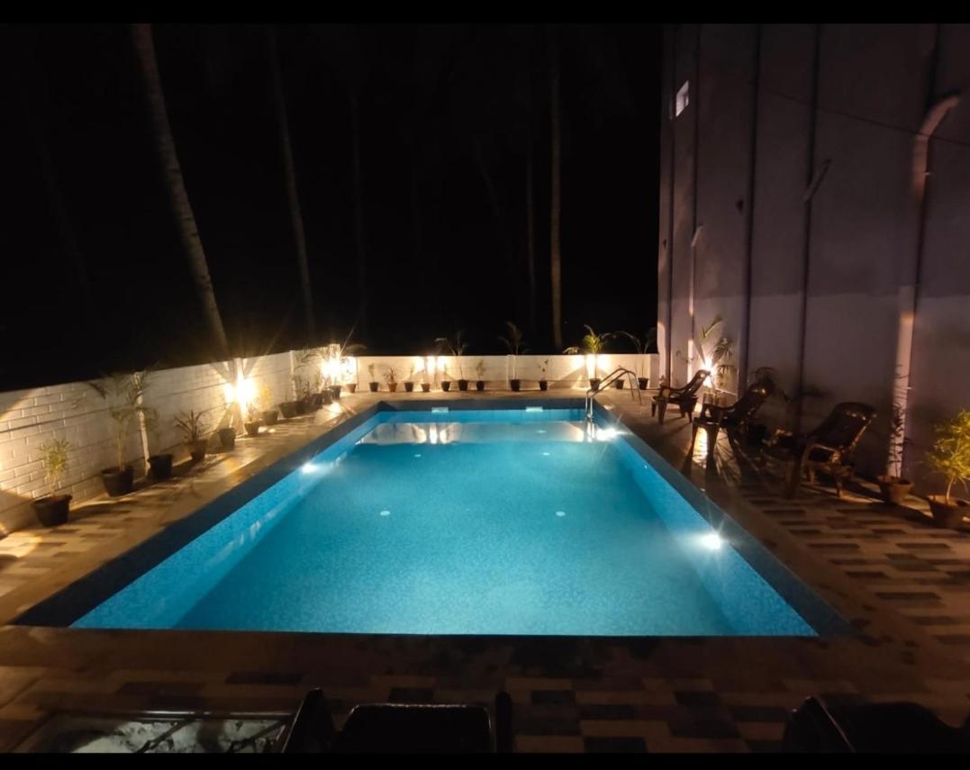 Gratitude Inn, Near Serenity Beach بونديتْشيري المظهر الخارجي الصورة